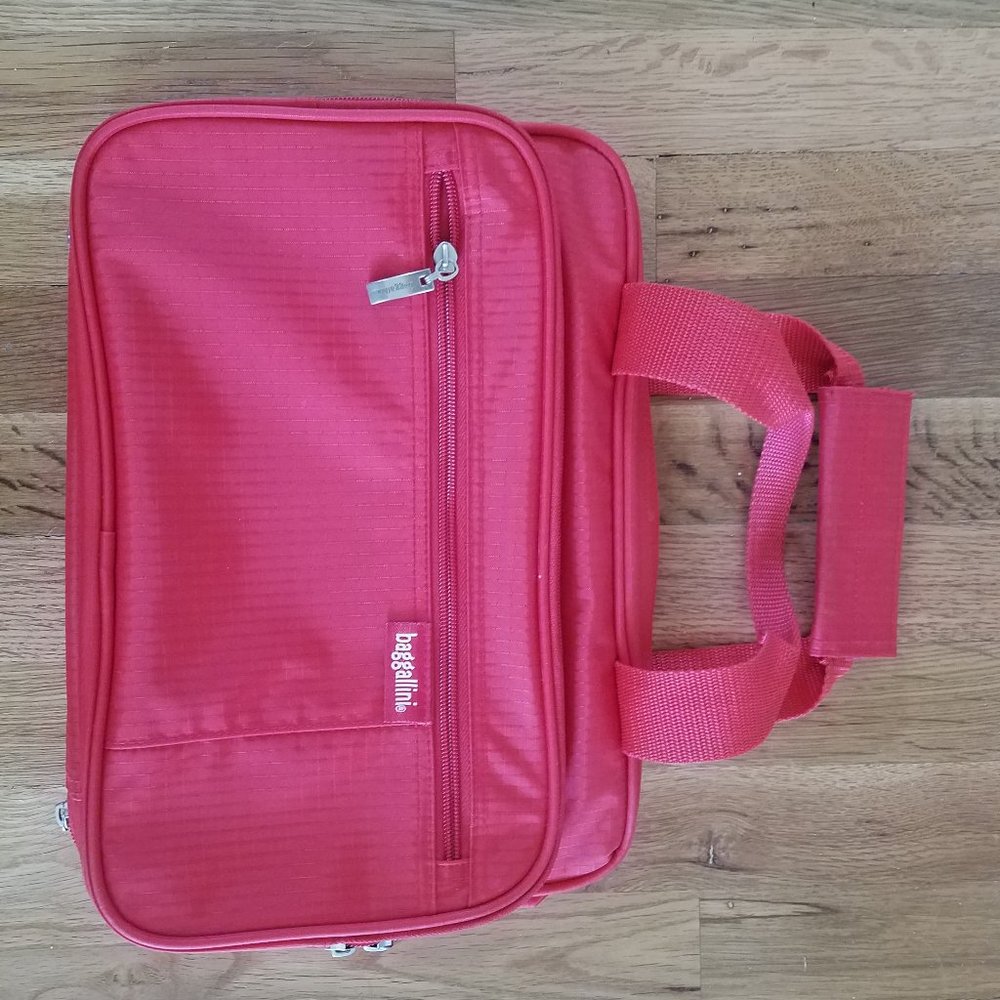 Baggallini Red Toiletry Bag